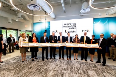 ‘Dynamic incubator space’ for science-based innovation formally opens